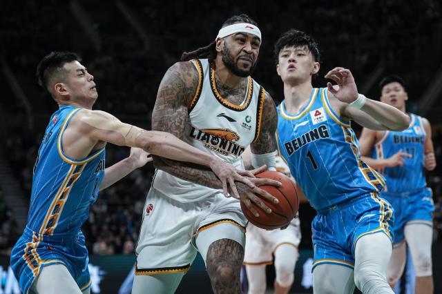 京辽上演拉锯苦战!卫冕冠军强度拉满啃下开门红