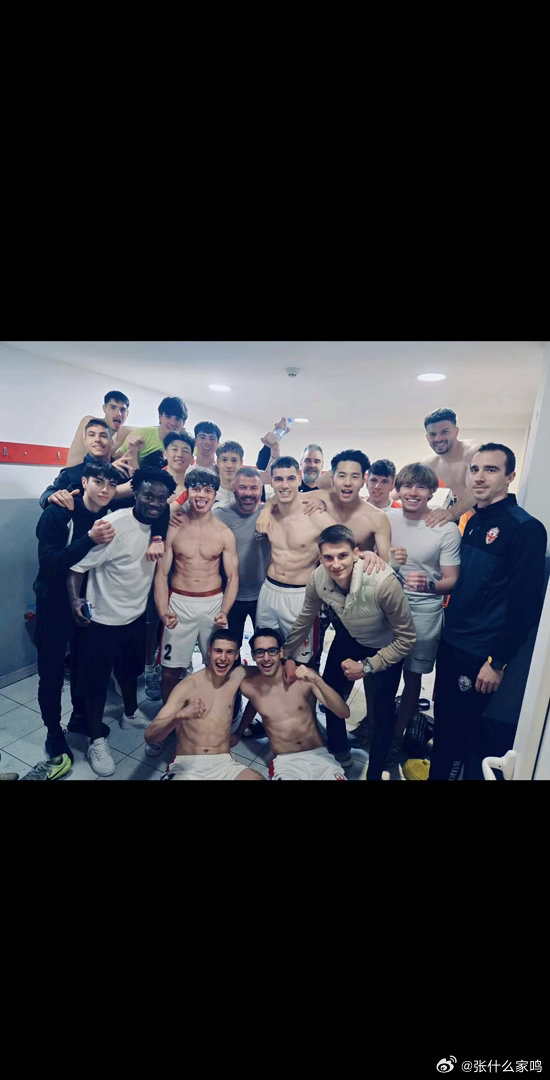 九游体育-出场5次可获劳工证！张家鸣代表沃日多瓦茨U19出战3场，打进3球！